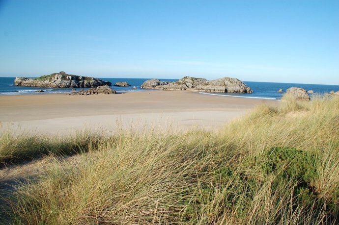 Playa de Ris, en Noja