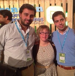 De izq. A drcha. Los concejales Borja garcía y Ängel Barchiller y Eduardo Carazo