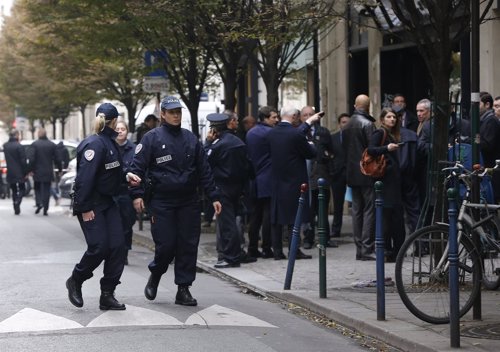 Ataque a la sede de Liberación en París, Francia