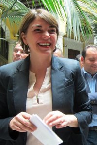 Cortes critica "el teatro" que hace el PP-A en el caso de los ERE y reprocha que convierta el Parlamento en "un circo"