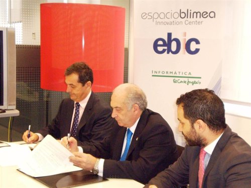 Informática El Corte Inglés firma un acuerdo con la Universidad de Oviedo para f