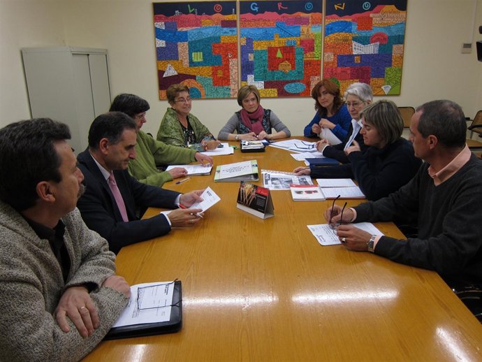 Reunión de la Mesa de la Pobreza