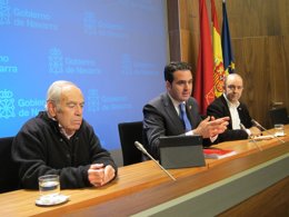 Almagro, Alli y Mencos en la rueda de prensa