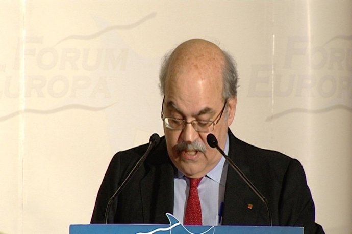 Mas-Colell: España y Cataluña, "en paralelo" económicamente 