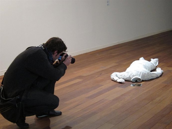 Muestra Iniciarte en Málaga arte cultura jóvenes artistas 