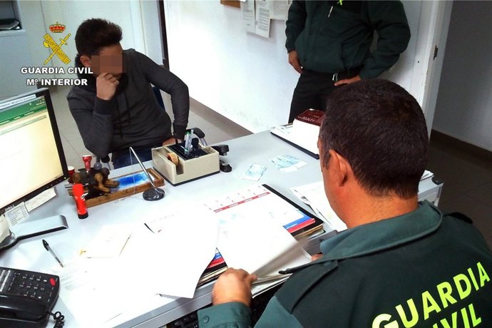 Cae un clan familiar dedicado a la comercialización ilícita de billetes falsos 