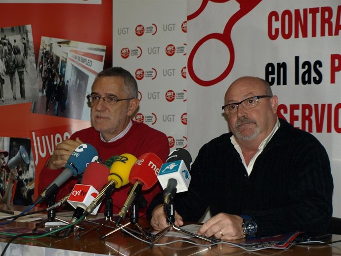 Prieto (I) y el secretario de Salamanca (D)