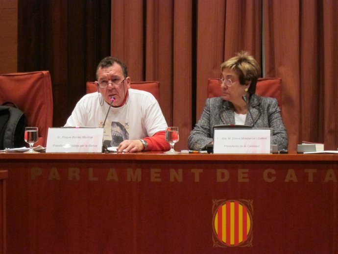 Roque Borràs (Estafados por la Banca) y la diputada Dolors Montserrat