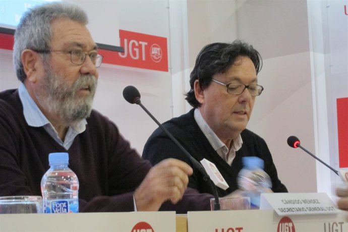 El secretario general de UGT, Cándido Méndez y Julio Lacuerda