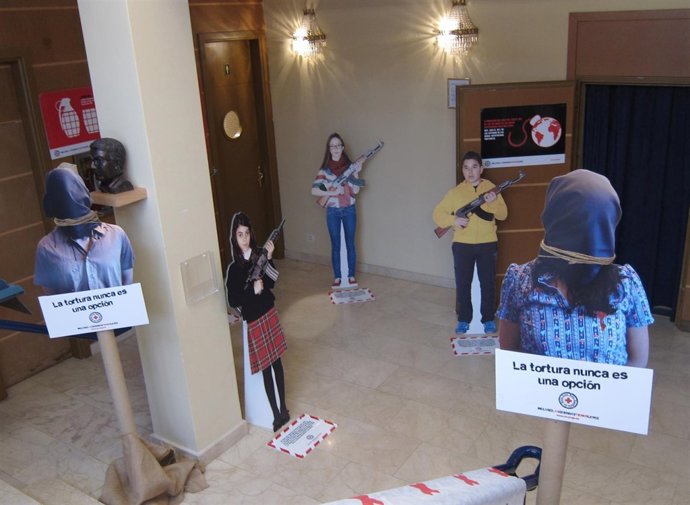 Imagen de la exposición sobre los 'niños soldado'