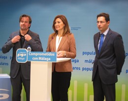 Víctor González, Alicia Martínez y Francisco Pomares, del PP