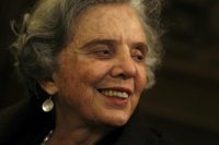 México.- Escritores, periodistas y políticos felicitan a Elena Poniatowska