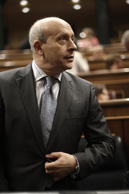 José Ignacio Wert, ministro de Educación, en el hemiciclo