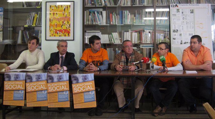 La Plataforma Social de Valladolid presenta el nuevo punto de información