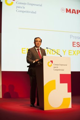 El presidente de Mapfre durante la presentación del informe del CEC en Valencia.