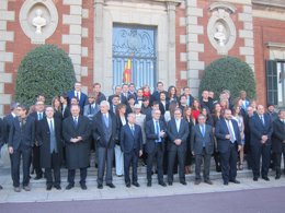 Foto de familia de los 60 Premios Ondas