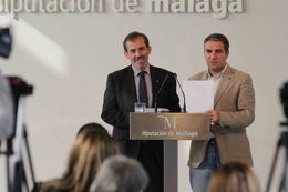 Elías Bendodo y Francisco Javier Lara