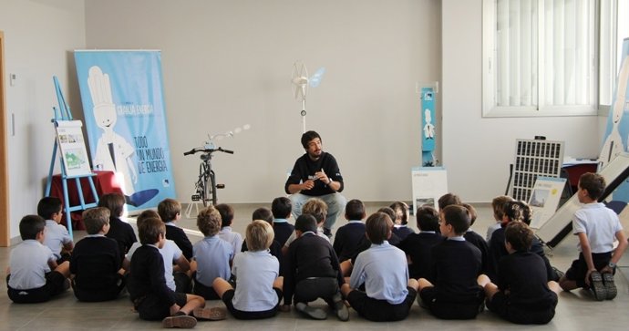 Alumnos en uno de los talleres de Endesa Educa