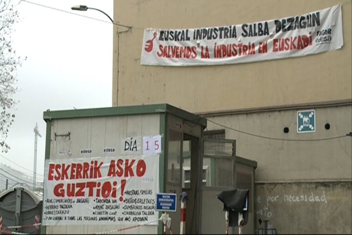 Trabajadores Edesa siguen encerrados en Basauri