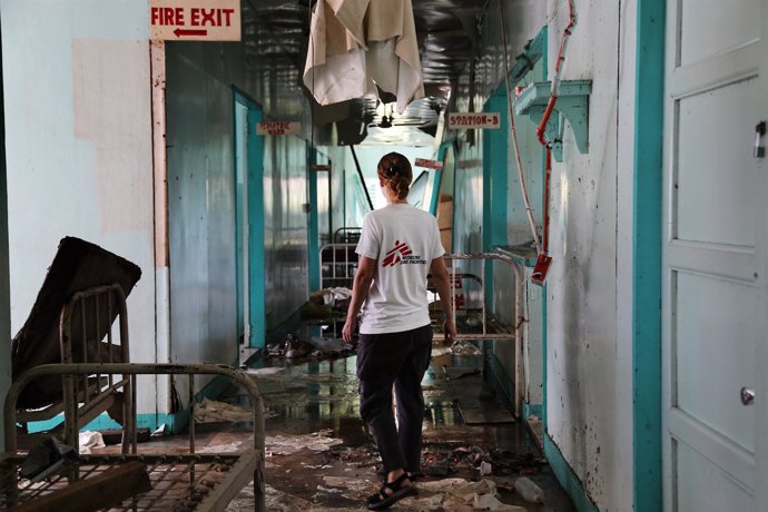 Hospital destruido en Burauen, en la isla de Leyte