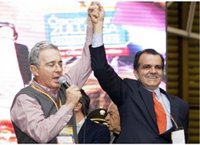 Zuluaga no aceptará asesinatos "mientras los terroristas se pasean por las playas de La Habana"