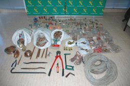 Elementos intervenidos a los detenidos por robos en domicilios