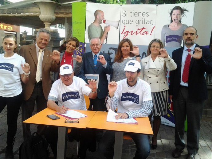 Representantes de 'Tenerife se Mueve'