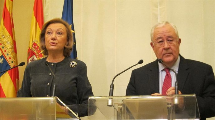 Presentación del acuerdo para los Presupuestos de Aragón de 2014