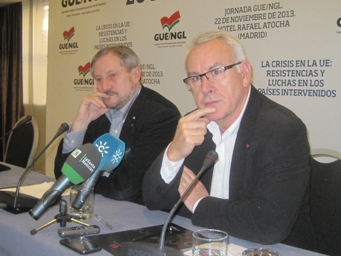 El coordinador federal de IU, Cayo Lara, junto al eurodiputado Willy Meyer