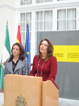 Rosana Navarro y Carmen Crespo