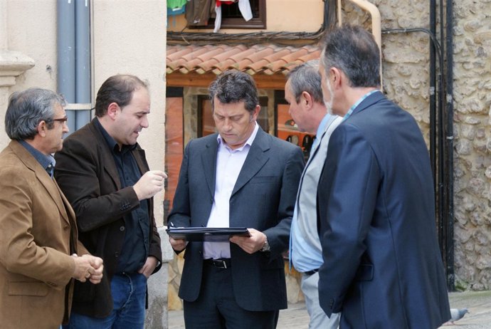 Visita representantes de Gesvican y el Ayuntamiento a la zona