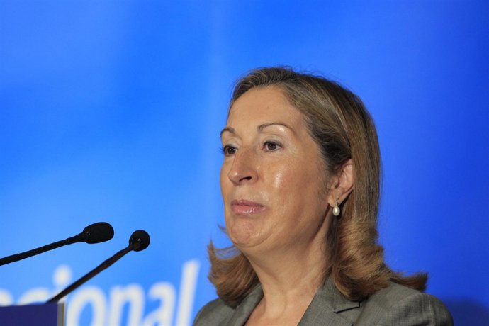 Ministra de Fomento, Ana Pastor