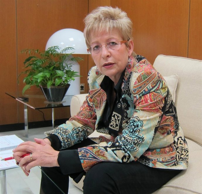 La consejera de Agricultura, Pesca y Desarrollo Rural, Elena Víboras.