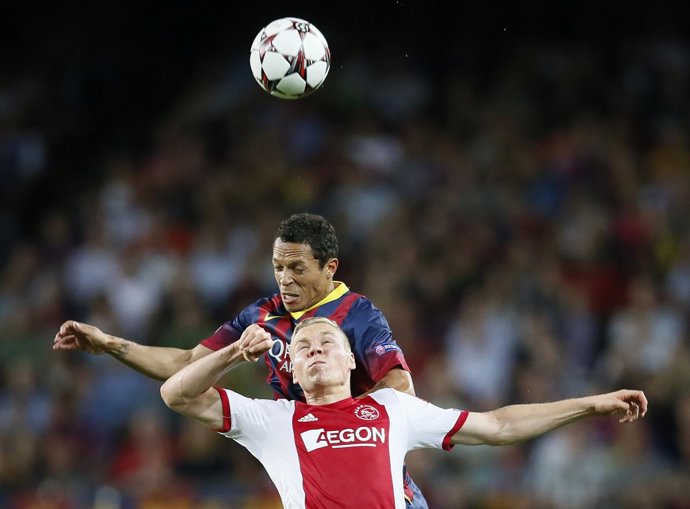 Ajax Sigthorsson Barcelona Adriano Champions