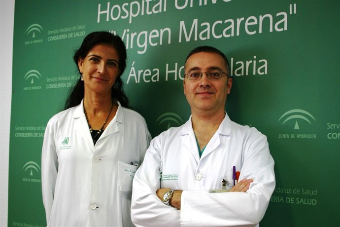 Miembros del equipo médico del Hospital Virgen Macarena de Sevilla