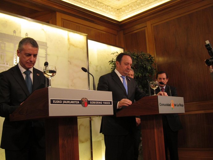 Sanz y Urkullu firman protocolo de actuación general