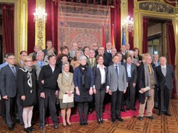 Homenaje a donantes de objetos de valor a archivos y museos de Navarra.