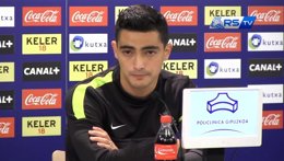 El jugador de la Real Sociedad Chory Castro en rueda de prensa