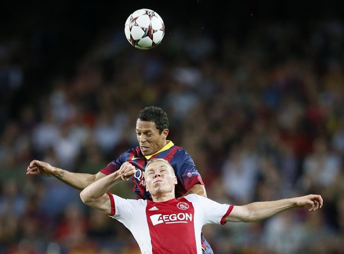 Ajax Sigthorsson Barcelona Adriano Champions