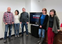 (Izq-Dcha) Óscar García, Raquel González, José Gozalo, Sara, Ana Losada