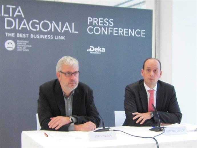 El arquitecto Jordi Badia y Esteban de Lope (Deka Europa)