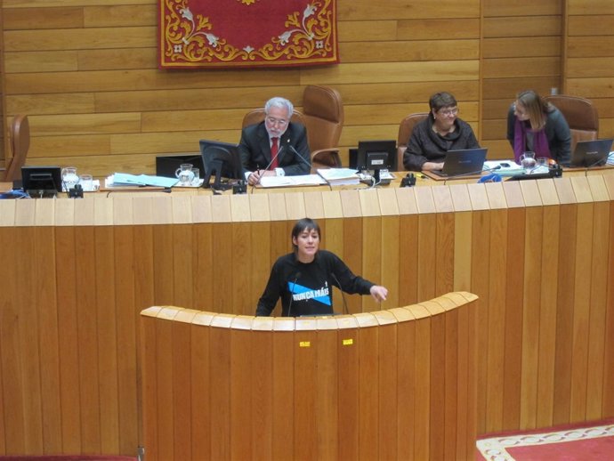 Ana Pontón con la camiseta de Nunca Máis 