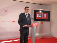 López (PSE) dice que no le preocupa el "poderío" de Susana Díaz porque le "encanta" la gente con "capacidad de liderar"