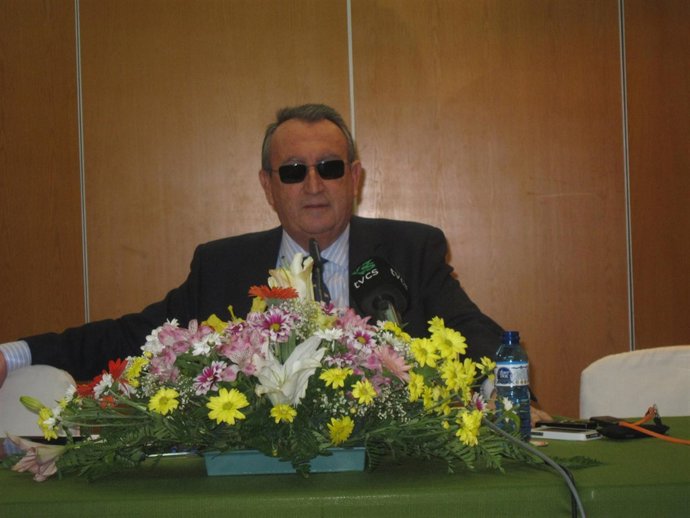 Carlos Fabra durante la rueda de prensa