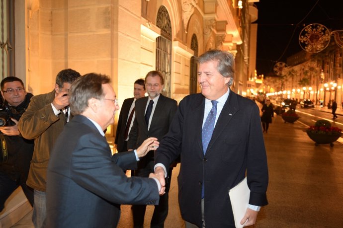 Vivas recibe a Íñigo Méndez de Vigo