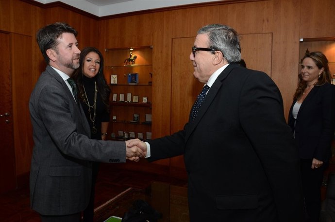 Reunión con el embajador de Malta
