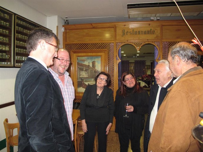 Blasco ha visitado este lunes la Casa de Teruel en Zaragoza