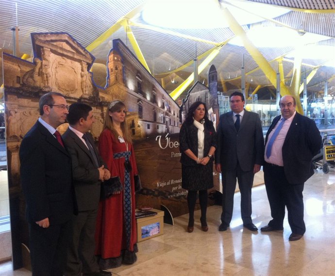 Sáez, Reyes, Férriz, González y García en la campaña de Úbeda y Baeza.
