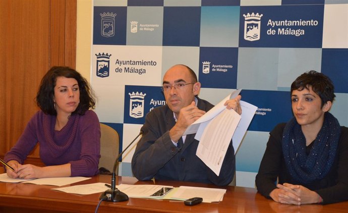Ana García Sempere, Eduardo Zorrilla y Antonia Morillas, concejales de IU
