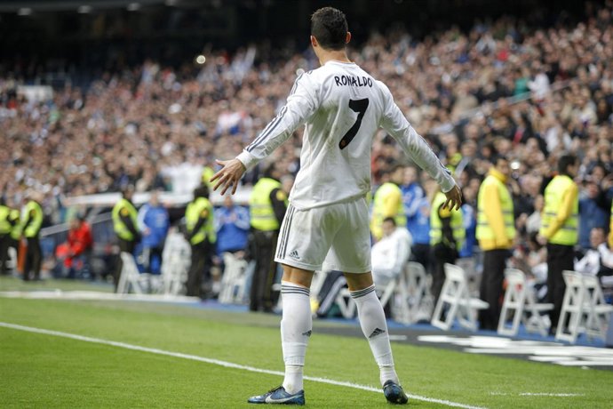 Cristiano Ronaldo celebra un gol ante la Real Sociedad
